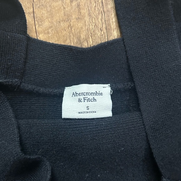 Abercrombie & Fitch Black Ribbed Knit Tank Top Sweetheart Neckline Size Small - Picture 12 of 12